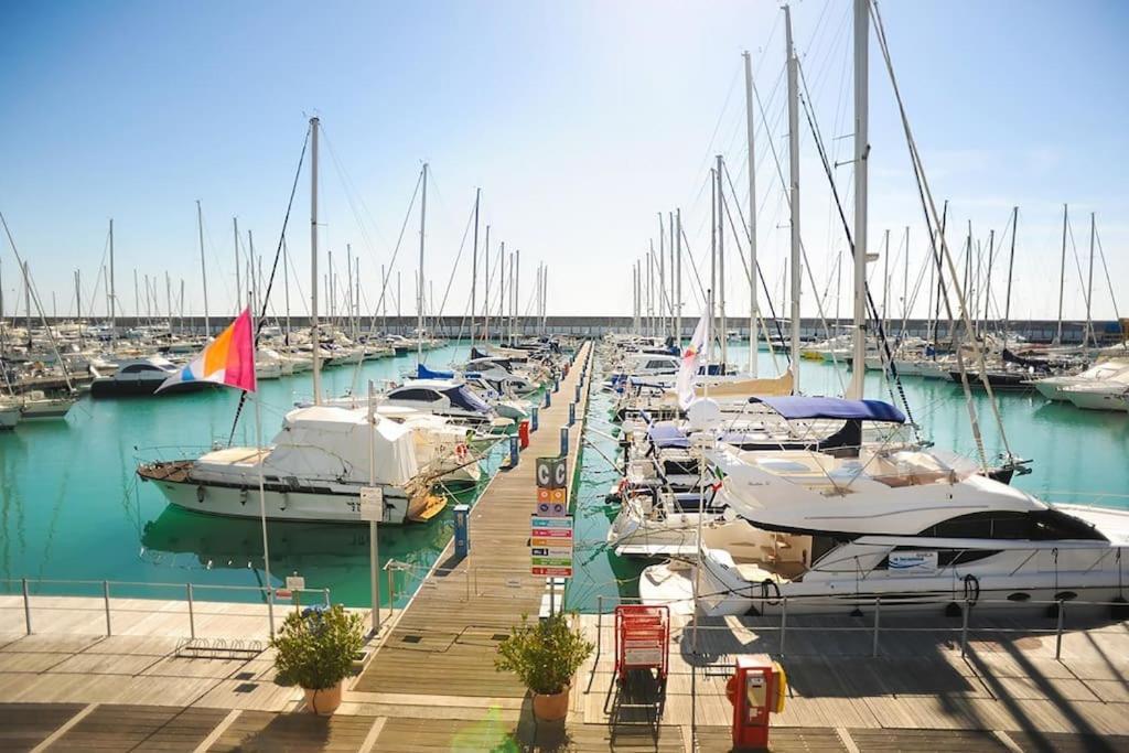 Appartamento A 50 Mt Dal Mare Rosignano Solvay Kültér fotó